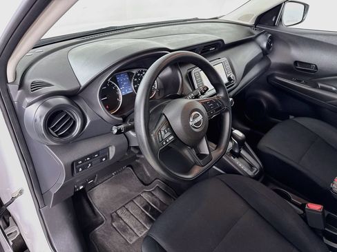 Used 2023 Nissan Kicks S FWD image 10