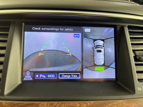 Used 2017 INFINITI QX80 Limited image 29