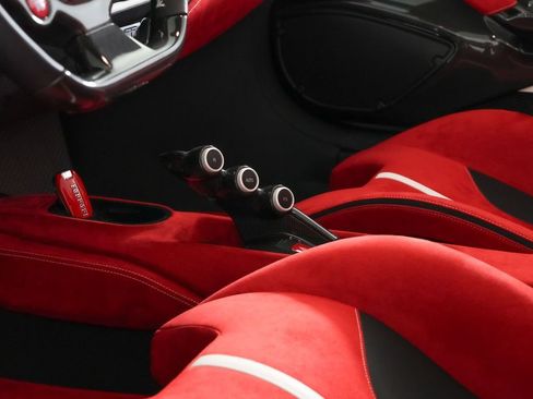 Used 2020 Ferrari 488 Pista Spider RWD image 6
