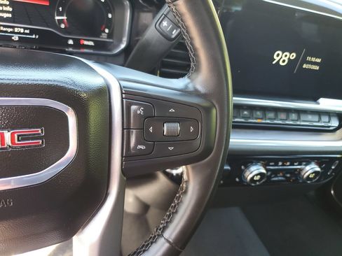 Used 2025 GMC Sierra 1500 SLT RWD image 28