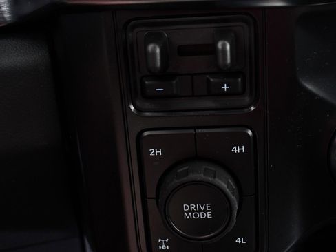 New 2025 Ford F350 Lariat w/ Lariat Ultimate Package image 34