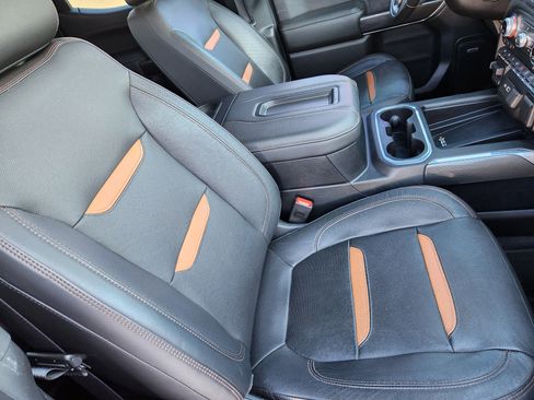 Certified 2019 GMC Sierra 1500 AT4 w/ AT4 Premium Package image 15