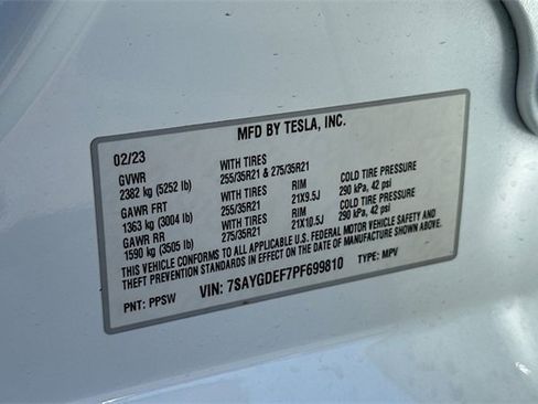 Used 2023 Tesla Model Y Performance image 31