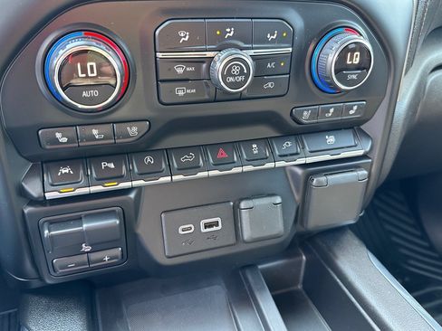 Used 2019 Chevrolet Silverado 1500 LTZ w/ LTZ Plus Package AWD/4WD image 19