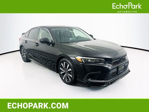 Used 2023 Honda Civic EX image 1