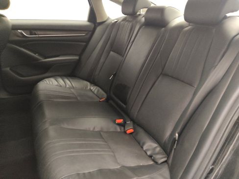 Used 2018 Honda Accord EX-L image 18