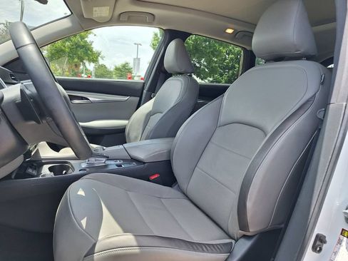Used 2023 INFINITI QX50 Luxe FWD image 23