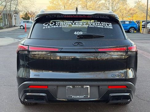 Certified 2025 INFINITI QX60 Luxe w/ Black Edition image 6