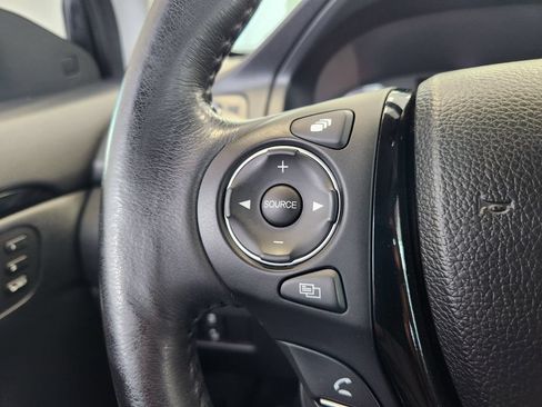 Used 2017 Honda Pilot Elite image 27
