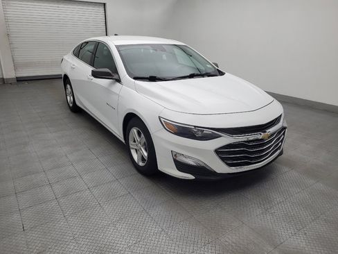 Used 2023 Chevrolet Malibu LS FWD image 13