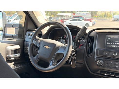 Used 2016 Chevrolet Silverado 2500 W/T w/ WT Convenience Package AWD/4WD image 15