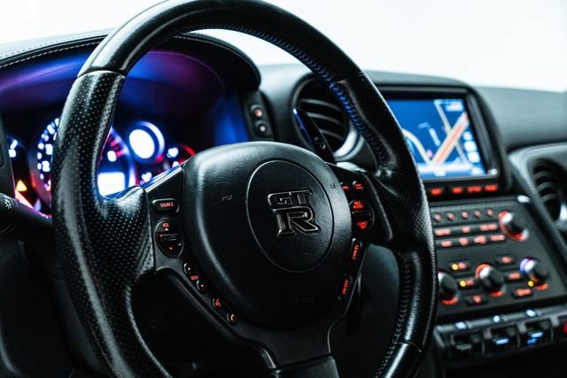 Used 2014 Nissan GT-R Track Edition AWD/4WD image 25