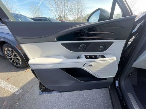 New 2026 Lincoln Nautilus Premier w/ Equipment Group 102A image 11