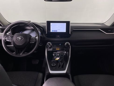 Used 2024 Toyota RAV4 XLE image 14