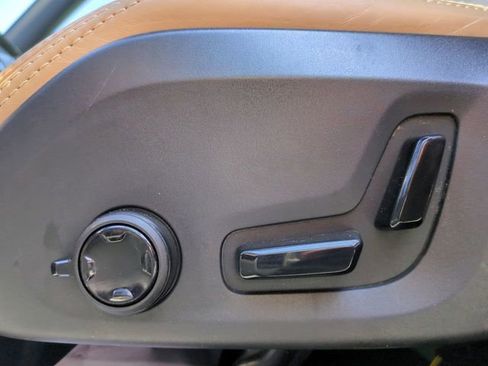 Used 2020 Volvo XC60 T6 Inscription w/ Protection Package Premier image 20