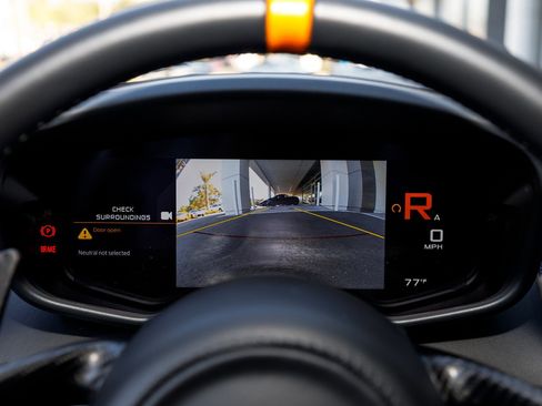 Used 2020 McLaren 600LT Spider image 30