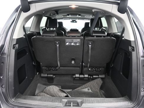 Certified 2024 Honda Odyssey Touring image 23