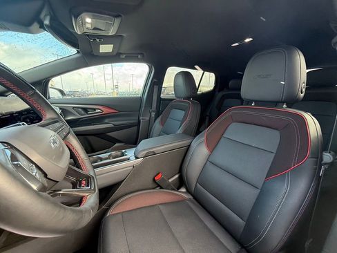 Used 2024 Chevrolet Equinox EV RS image 27