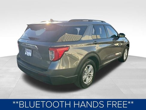 Used 2022 Ford Explorer XLT image 5