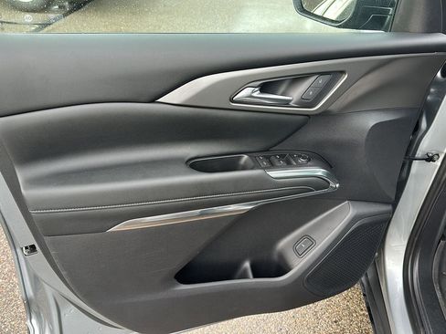 Certified 2024 Chevrolet Traverse LT w/ LPO, Floor Liner Package image 22