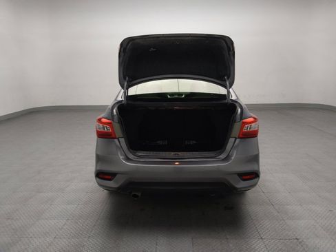 Used 2019 Nissan Sentra SR FWD image 29