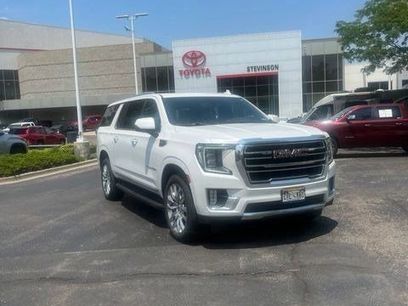 Used 2022 GMC Yukon XL SLT w/ SLT Luxury Package