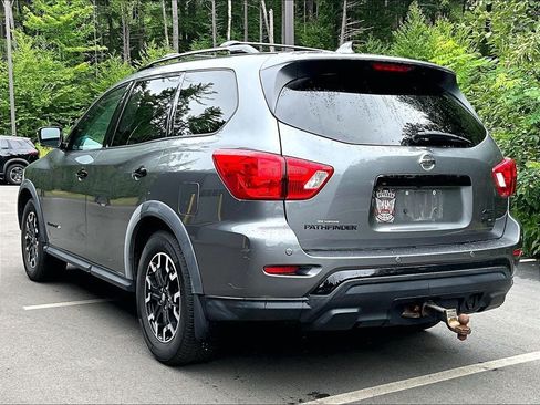 Used 2020 Nissan Pathfinder SL AWD/4WD image 6