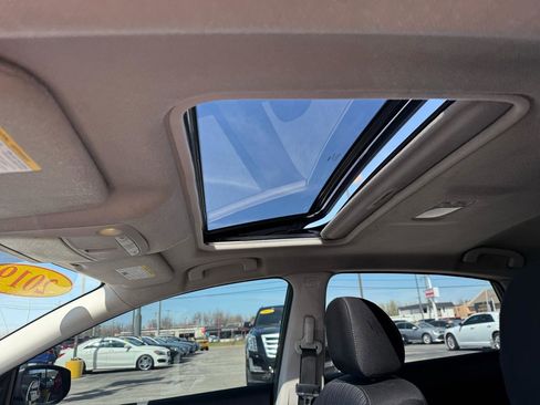 Used 2019 Nissan Sentra SV w/ Special Edition Package image 23