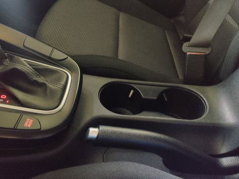 Used 2020 Kia Soul LX FWD image 26