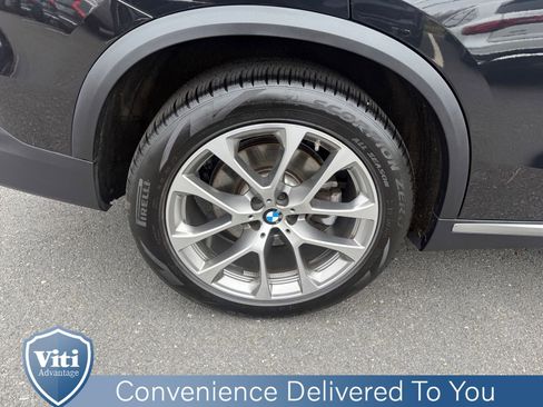 Used 2024 BMW X5 xDrive40i w/ Premium Package image 14
