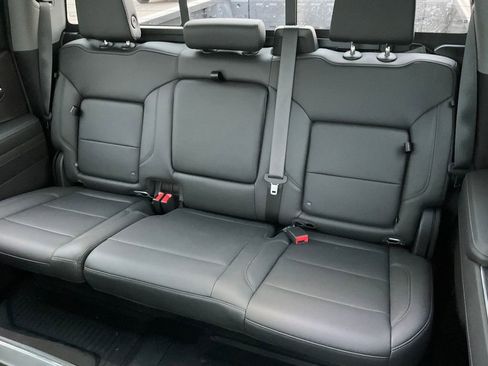 Used 2022 GMC Sierra 1500 SLT w/ SLT Premium Plus Package image 21