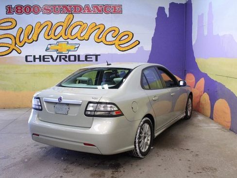 Used 2008 Saab 9-3 2.0T w/ Moonroof Package image 8