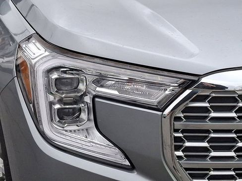 Used 2023 GMC Terrain Denali image 10