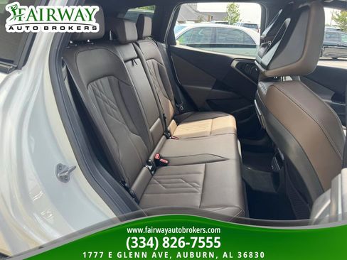 Used 2025 BMW X3 xDrive30i AWD/4WD image 13