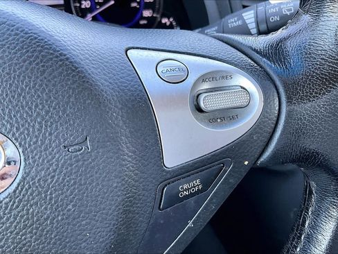 Used 2014 INFINITI QX70 AWD w/ Premium Package image 21