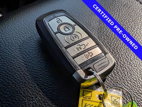 Certified 2019 Ford F150 Raptor w/ Equipment Group 802A Luxury image 41