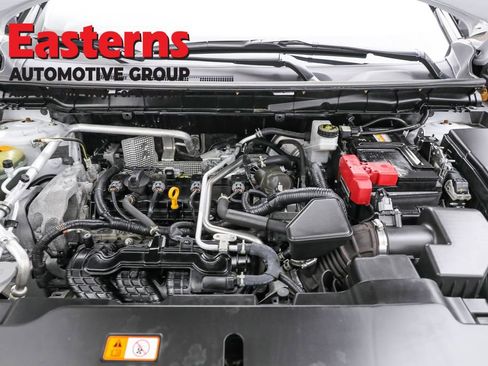 Used 2023 Mitsubishi Outlander SE image 7