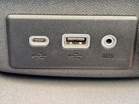 Used 2024 Chevrolet Malibu LT image 24