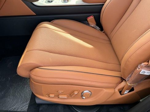 New 2026 Genesis GV80 2.5T Prestige image 10