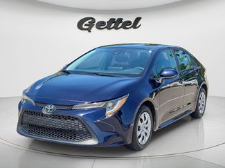 Certified 2022 Toyota Corolla LE FWD video 1
