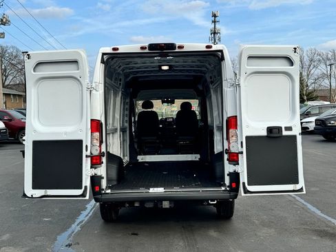 New 2026 RAM ProMaster 2500 w/ Cold Weather Group image 14