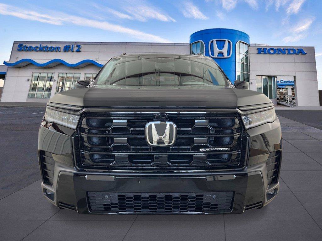 New 2026 Honda Pilot Black Edition image 10