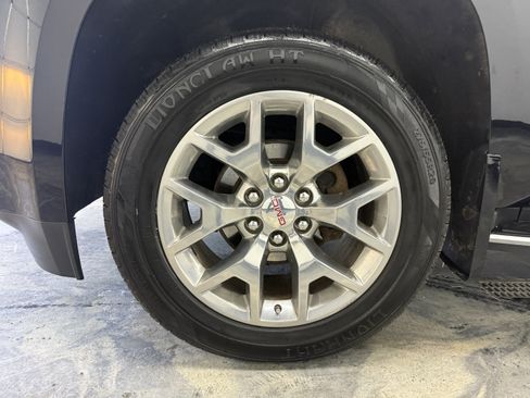 Used 2018 GMC Yukon SLT image 28