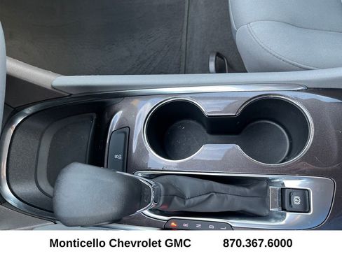 Used 2023 Chevrolet Malibu LT image 17