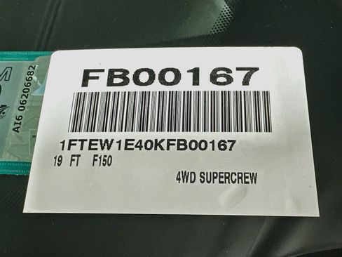 Certified 2019 Ford F150 XLT w/ Equipment Group 302A Luxury AWD/4WD image 25