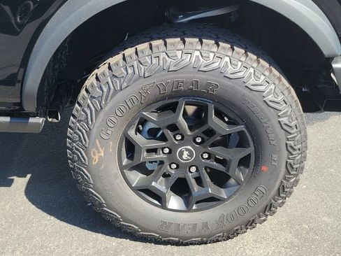 New 2026 Ford Bronco Badlands AWD/4WD image 7