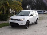 Used 2009 Mitsubishi Outlander ES image 2