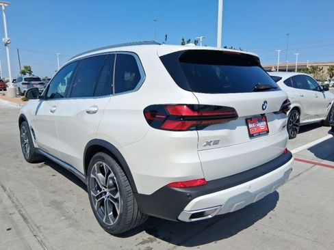 New 2026 BMW X5 xDrive40i w/ Off-Road Package AWD/4WD image 4