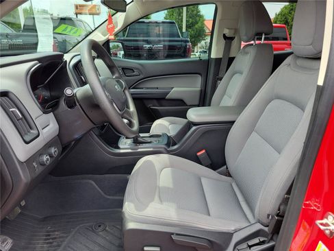 Used 2019 Chevrolet Colorado W/T w/ WT Convenience Package AWD/4WD image 15