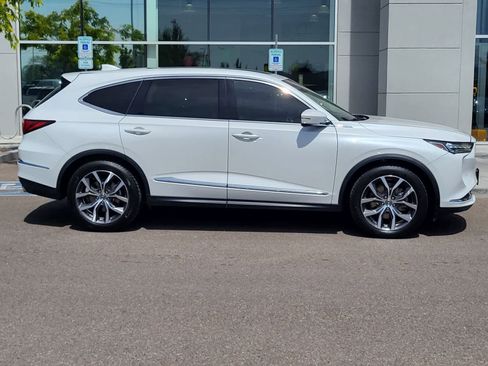 Used 2022 Acura MDX FWD w/ Technology Package image 4